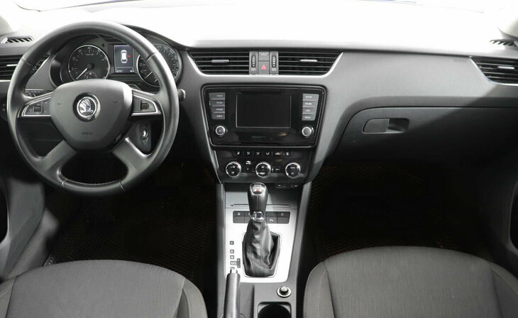 Skoda Octavia - Фото 5