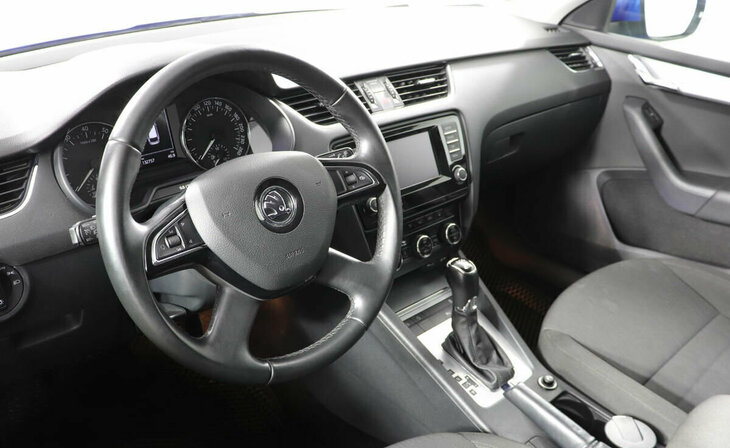 Skoda Octavia - Фото 6