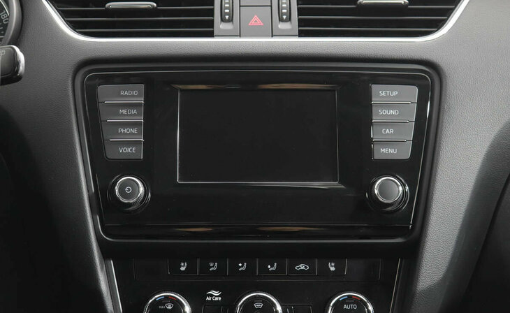 Skoda Octavia - Фото 7