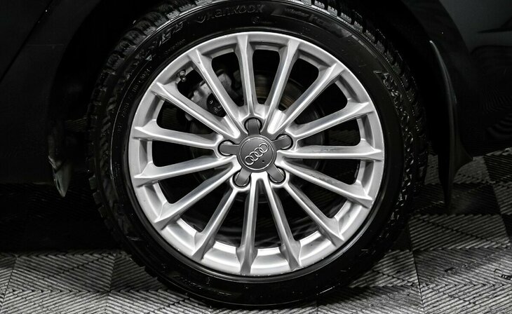 Skoda Octavia - Фото 6