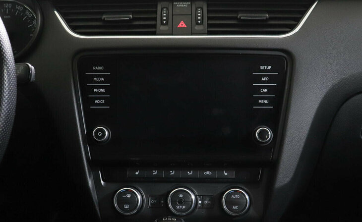 Skoda Octavia - Фото 8