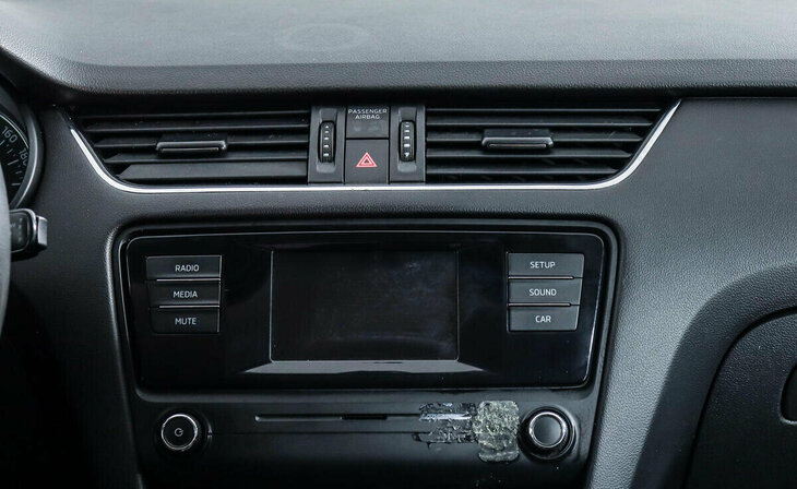 Skoda Octavia - Фото 7