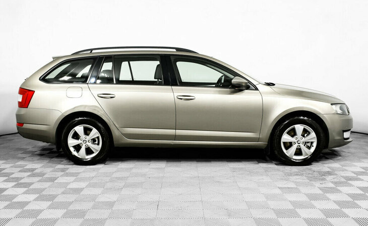 Skoda Octavia - Фото 3