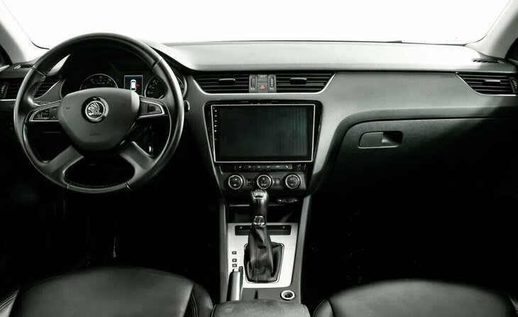 Skoda Octavia - Фото 6