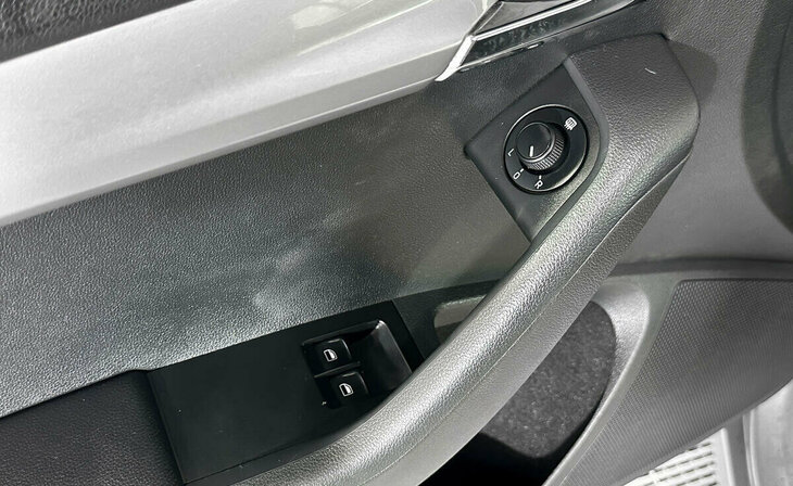 Skoda Octavia - Фото 9