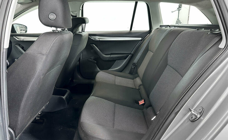 Skoda Octavia - Фото 10