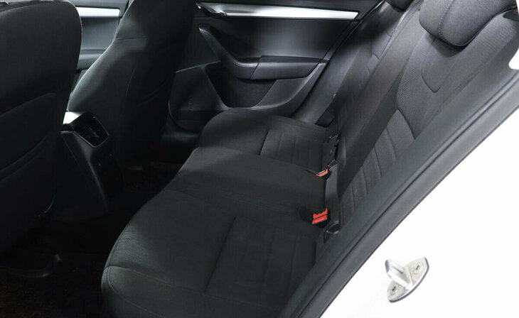 Skoda Octavia - Фото 10