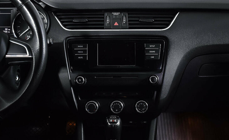 Skoda Octavia - Фото 10