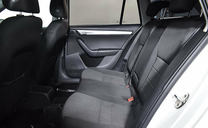 Skoda Octavia - Фото 12