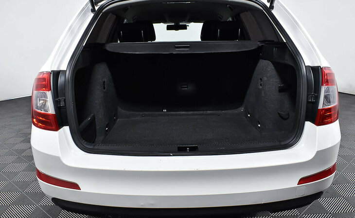 Skoda Octavia - Фото 13