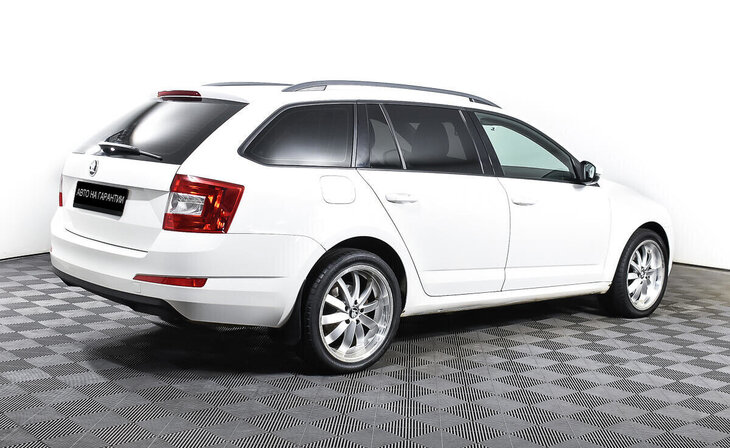 Skoda Octavia - Фото 4