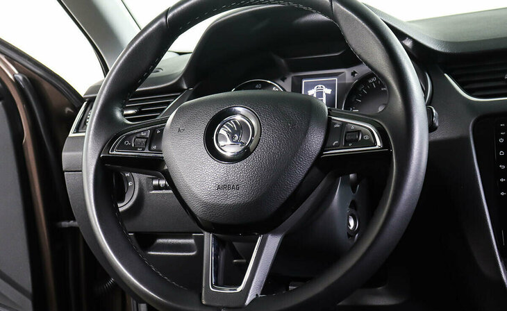 Skoda Octavia - Фото 10