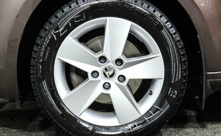 Skoda Octavia - Фото 6