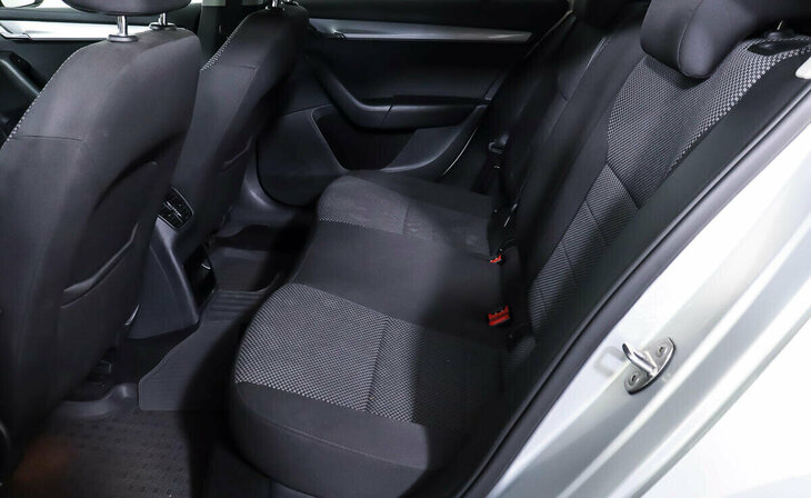 Skoda Octavia - Фото 13