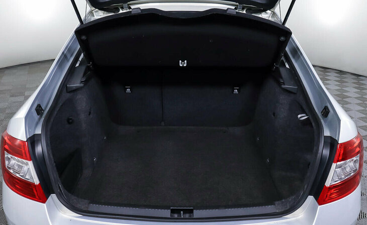 Skoda Octavia - Фото 14