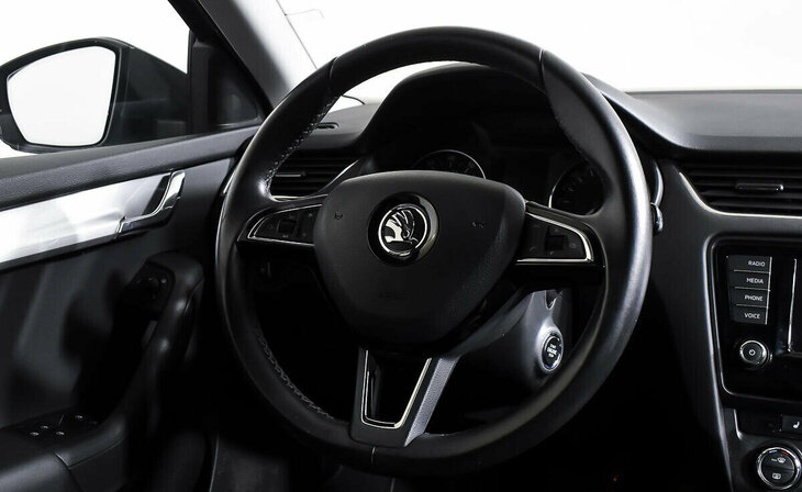 Skoda Octavia - Фото 10
