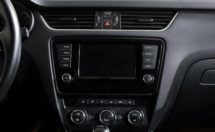 Skoda Octavia - Фото 11