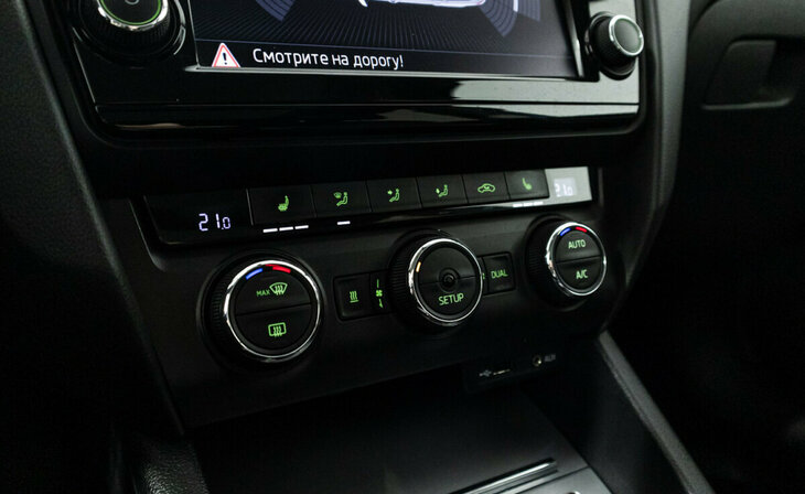 Skoda Octavia - Фото 11