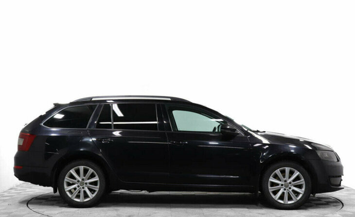 Skoda Octavia - Фото 3