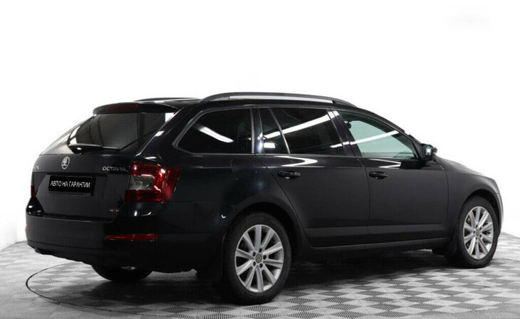 Skoda Octavia - Фото 4
