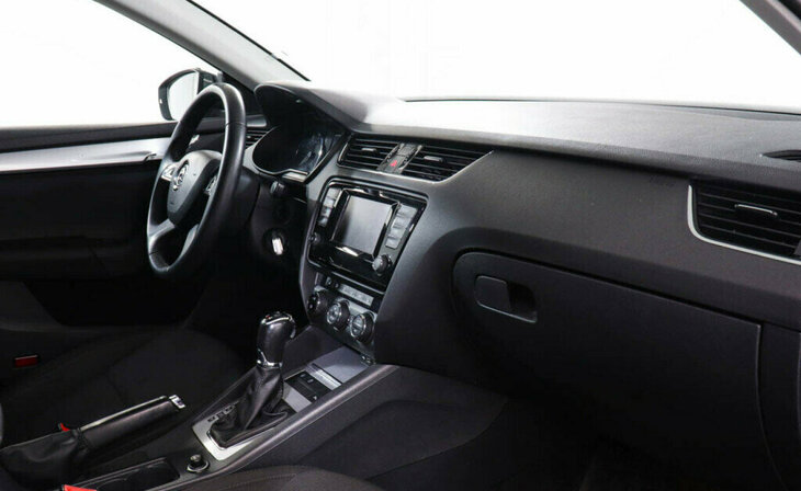 Skoda Octavia - Фото 6