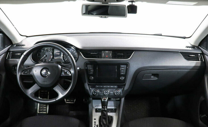 Skoda Octavia - Фото 7