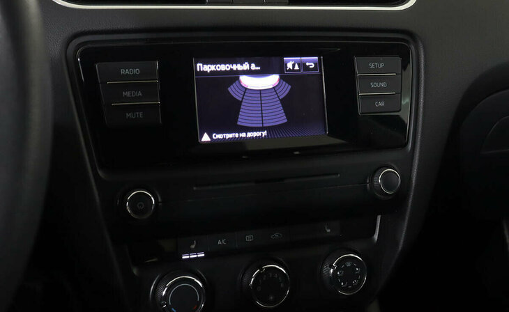 Skoda Octavia - Фото 11