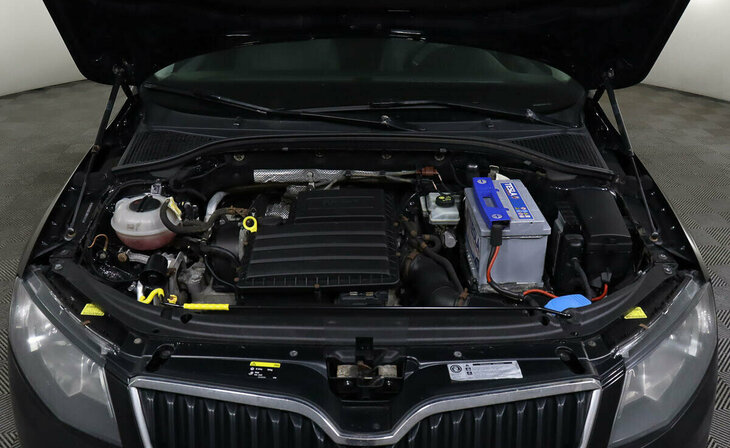 Skoda Octavia - Фото 5