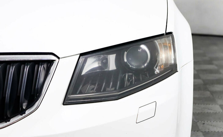 Skoda Octavia - Фото 4