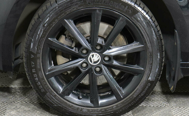 Skoda Octavia - Фото 5