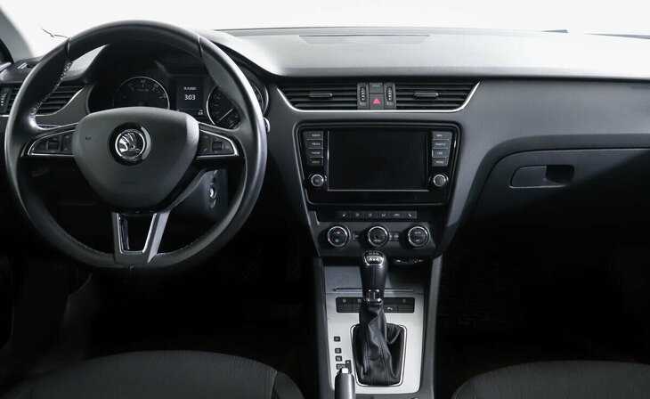Skoda Octavia - Фото 5