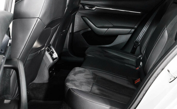 Skoda Octavia - Фото 11