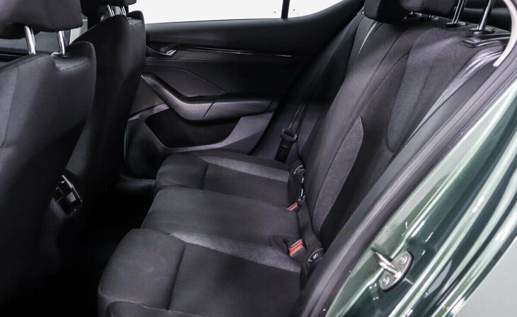 Skoda Octavia - Фото 9