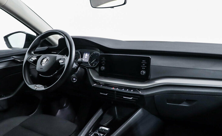 Skoda Octavia - Фото 3