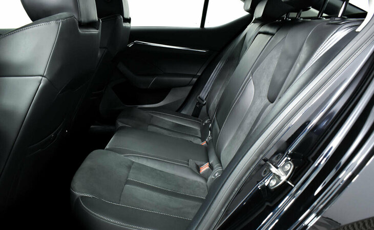 Skoda Octavia - Фото 10