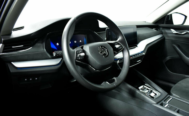 Skoda Octavia - Фото 8