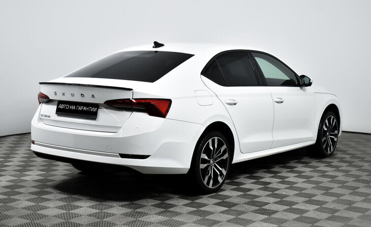 Skoda Octavia - Фото 2