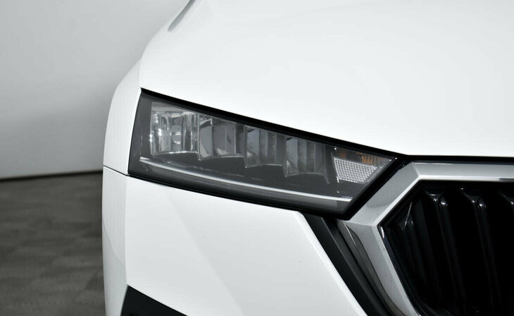 Skoda Octavia - Фото 4