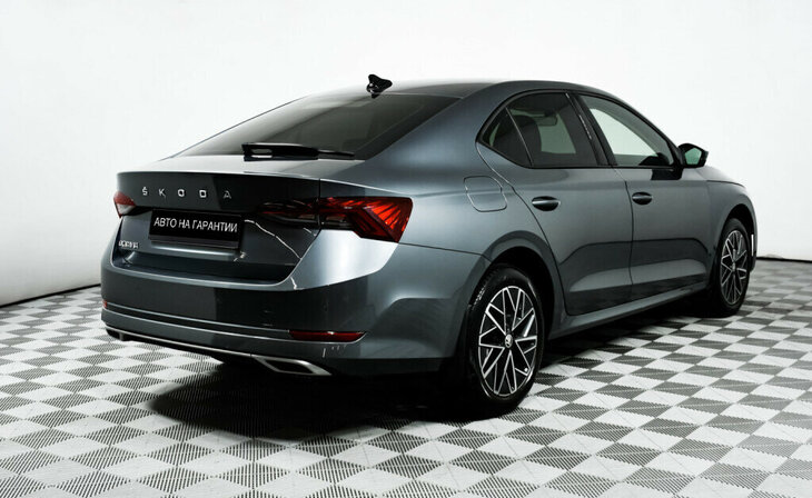 Skoda Octavia - Фото 4