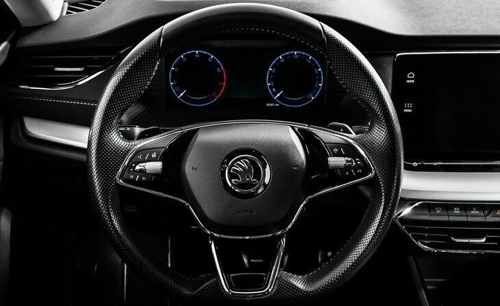 Skoda Octavia - Фото 9