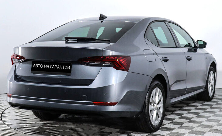 Skoda Octavia - Фото 2