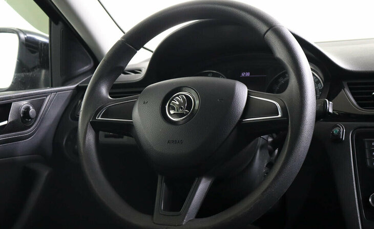 Skoda Rapid - Фото 11