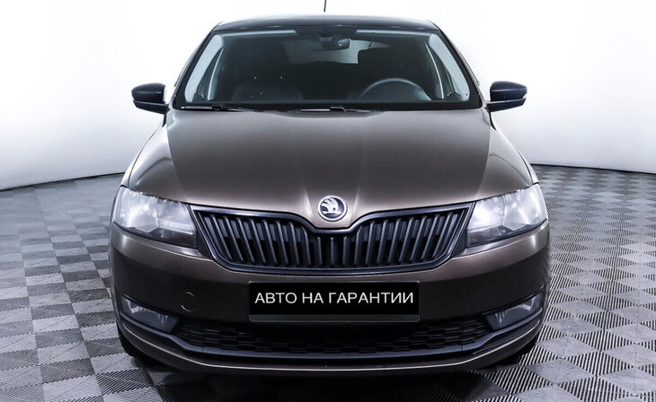 Skoda Rapid - Фото 1