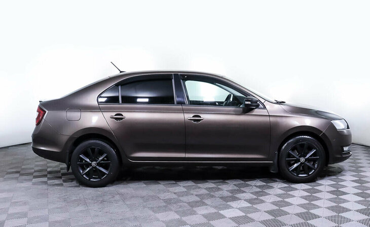 Skoda Rapid - Фото 3