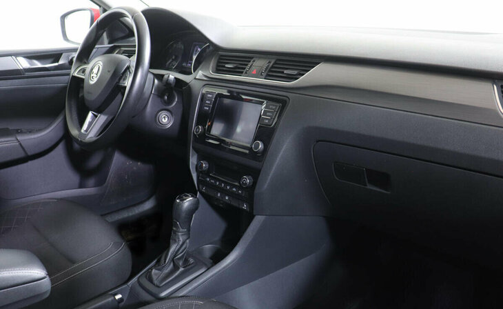 Skoda Rapid - Фото 5