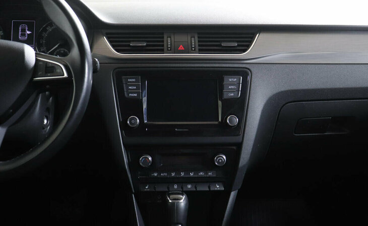 Skoda Rapid - Фото 8