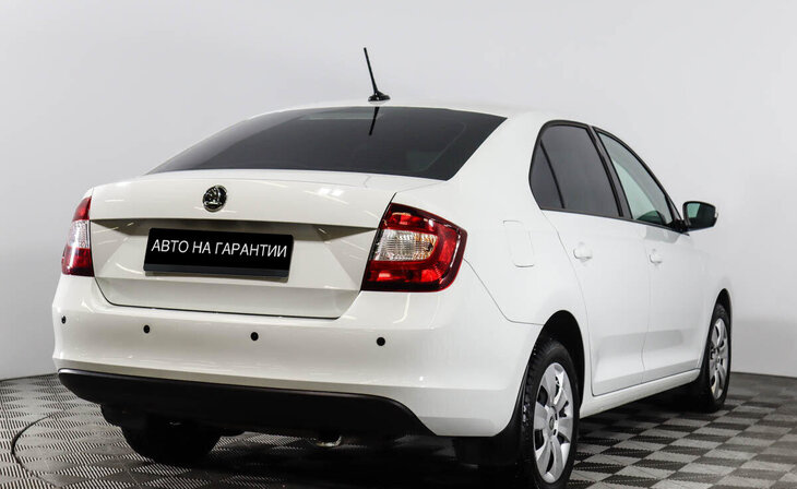 Skoda Octavia - Фото 2