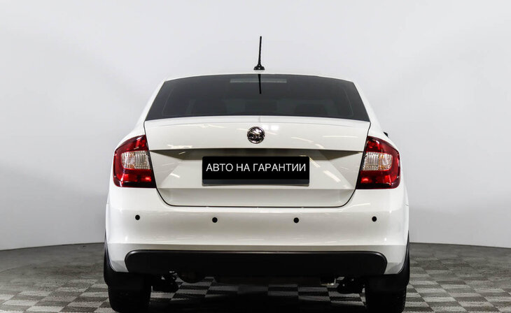 Skoda Octavia - Фото 3