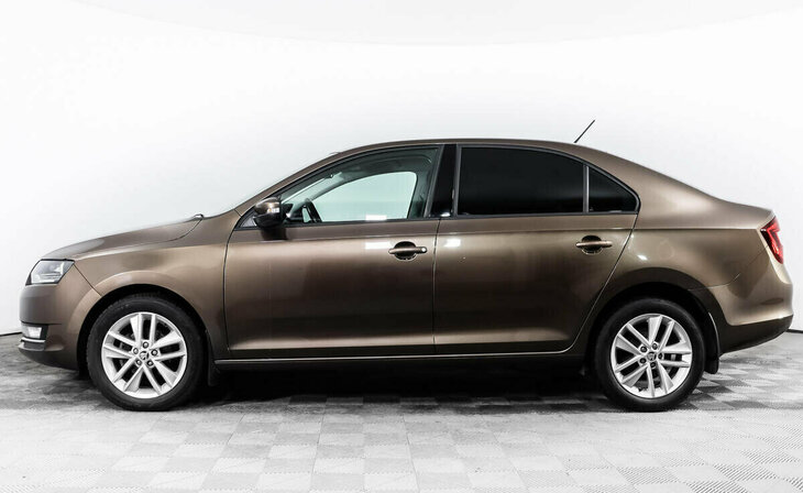 Skoda Rapid - Фото 2
