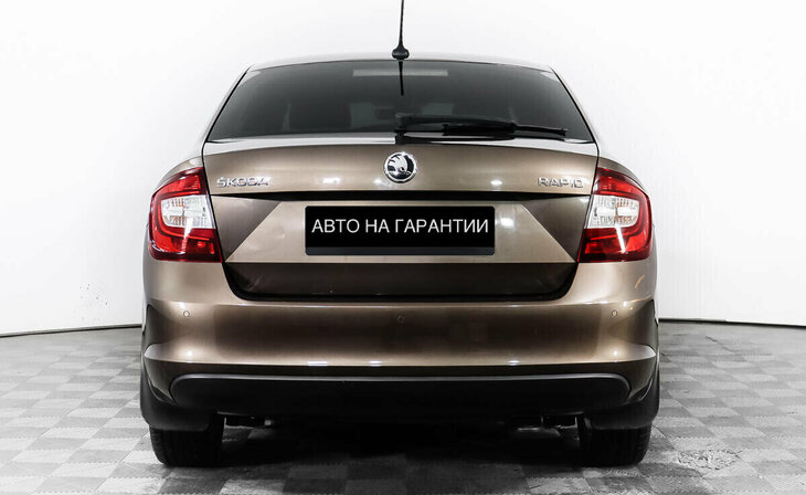 Skoda Rapid - Фото 5